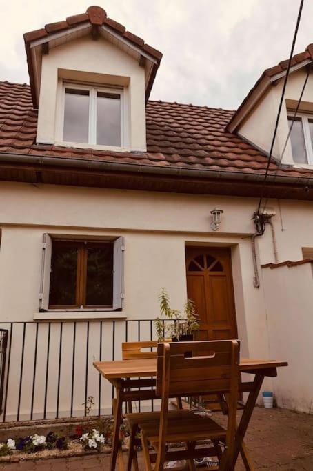 Appartement Duplex : Le Cosy Montgeron ภายนอก รูปภาพ